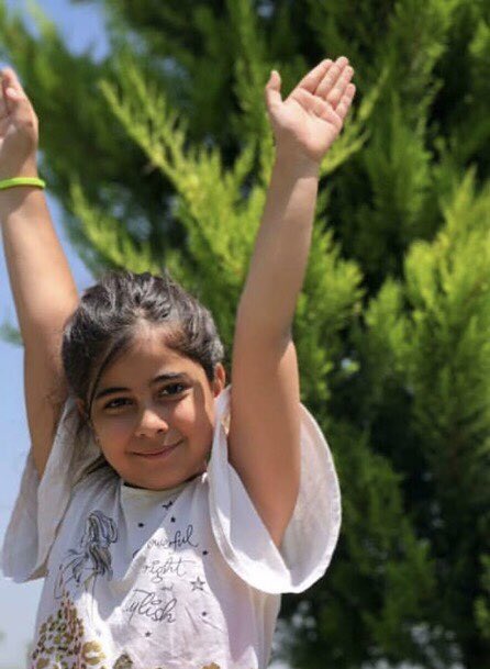 Ayşe Esila Ayhan

Menderes ilkokulu 5. sınıf öğrencisi Ayşe Esila Ayhan, depreme yakalandığı Adıyaman'da hayatını kaybetti.

Başımız sağ olsun.