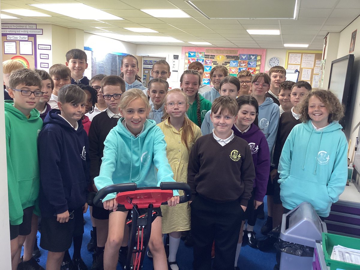 Year 6 are off to a great start with their sponsored bike ride to London. Any sponsorship can be dropped at the school office. All money raised will be shared between a local homeless charity and the SVP Twinnage School Scheme in India. @SVPEnglandWales @MiniVinniesEW @shareshop