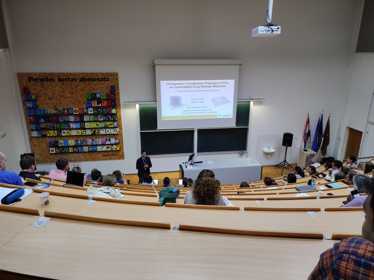 StolarTomislav's tweet photo. @nick_vukotic presenting about exciting drug release technology with real-life applications @SCIRES9 Great work! https://t.co/JzmMvGKmxc