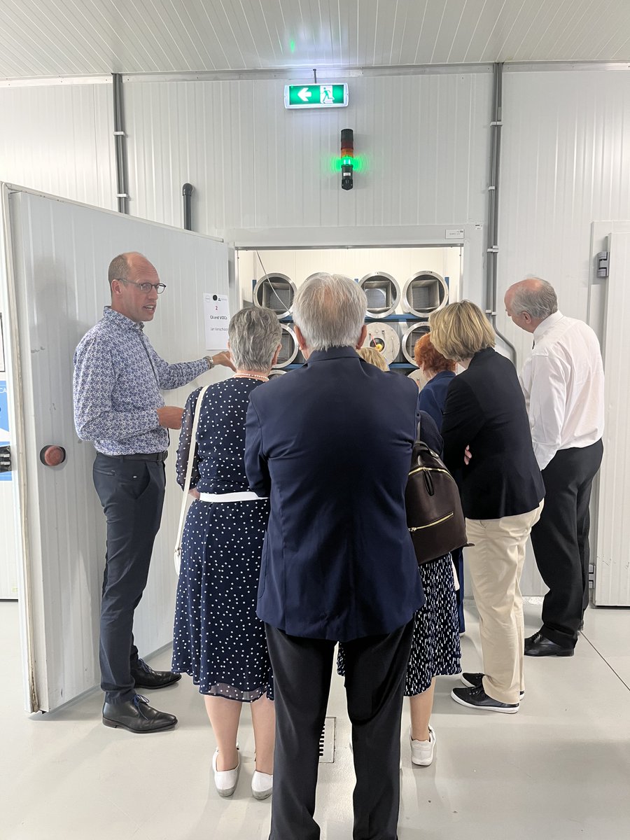HLHorticulture's tweet photo. @WUR Finally, we looked at how post-harvest tech is being used to create a smart agri-logistics chain🍎🍐.

Thank you to all who made the visit a valuable learning experience for the Committee! 🇳🇱🇬🇧 https://t.co/Xv22X4cwLW
