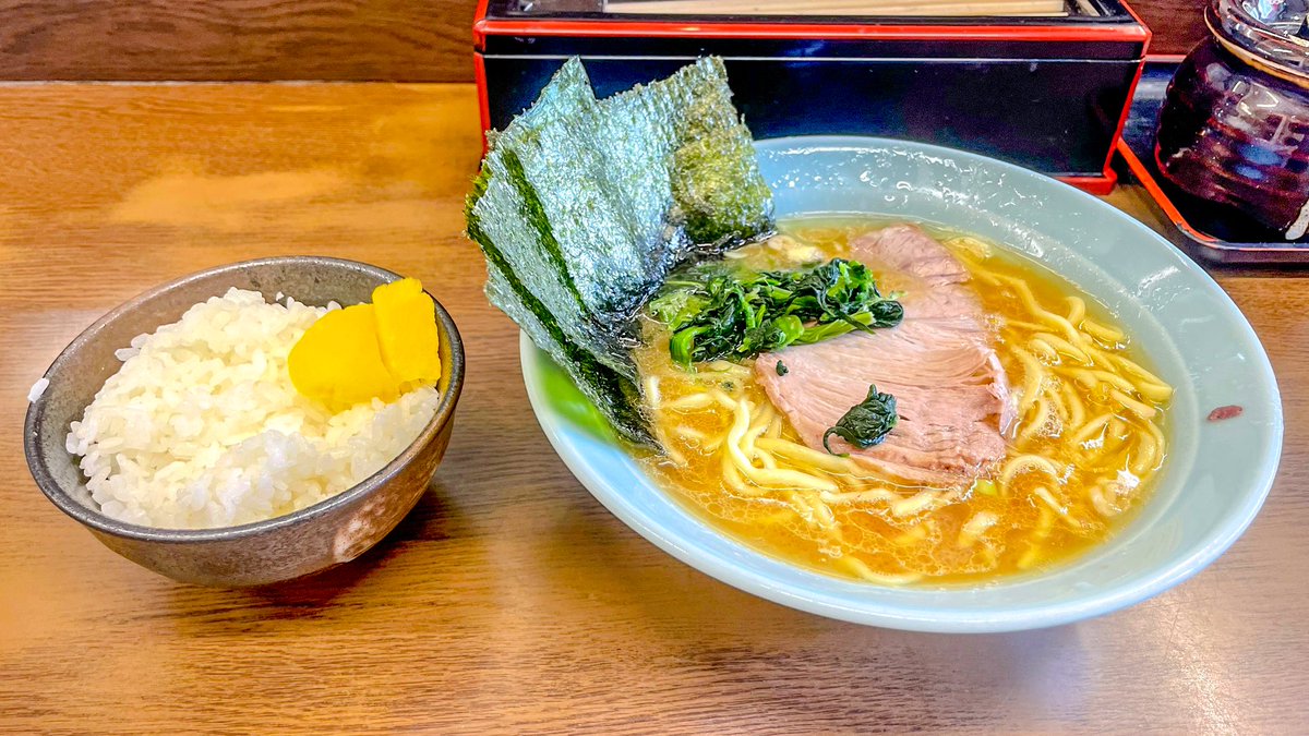 気分転換に横浜散策、保土ヶ谷編
めっちゃ人懐っこいぬこ様に遭遇