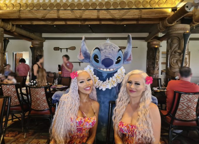 Ohana means family 🌺 https://t.co/kTytW1zTsO