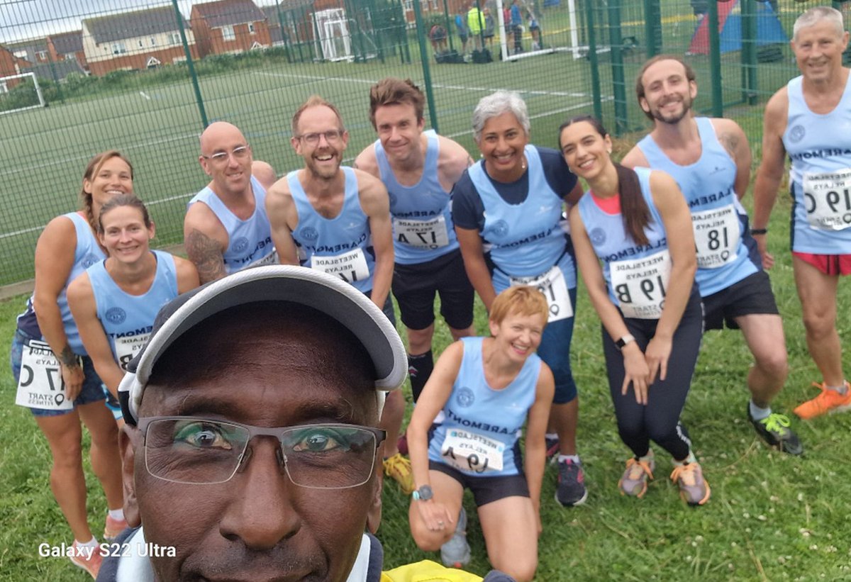 Our <a href="/claremontrr/">ClaremontRoadRunners</a> <a href="/WeetsladeRelay/">Weetslade Relay</a> #skyblues  last night.  Well done everyone #skybluesbrilliant