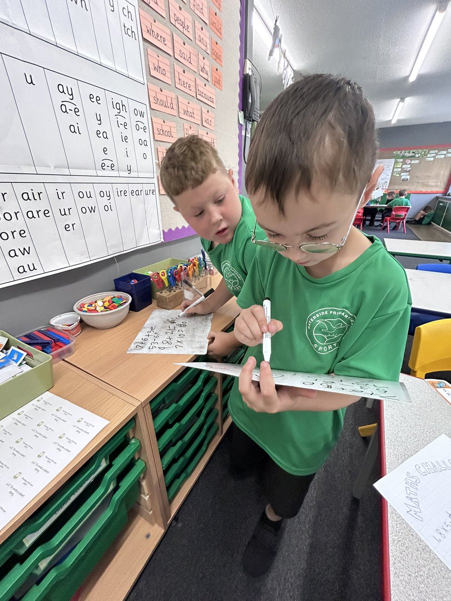 Wye_WPA's tweet image. It was a hive of activity this morning in Year 2 as we took on a special maths challenge! #WatersideMaths