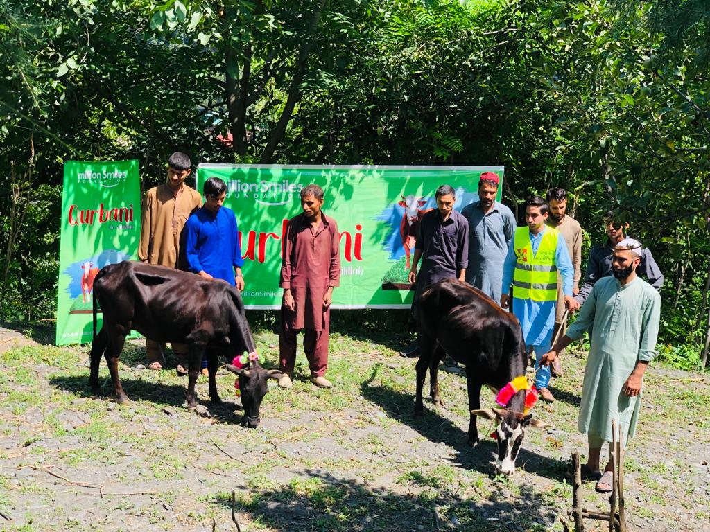 MSfoundationPK's tweet photo. Qurbani in Kashmir in Salkhala Village, Neelum Valley, AJK with a #MillionSmiles ...!

The Qurbani in Salkhala for 100s of families supported with your contributions.

Thank you for your love, support and prayers for our brothers & sisters. You ALL have been a reason of spreading "Smiles for Humanity" in Neelum Valley.

 #QurbaniwithMSF #SmilesforHumanity #MillionSmilesFoundation #NeelumValley