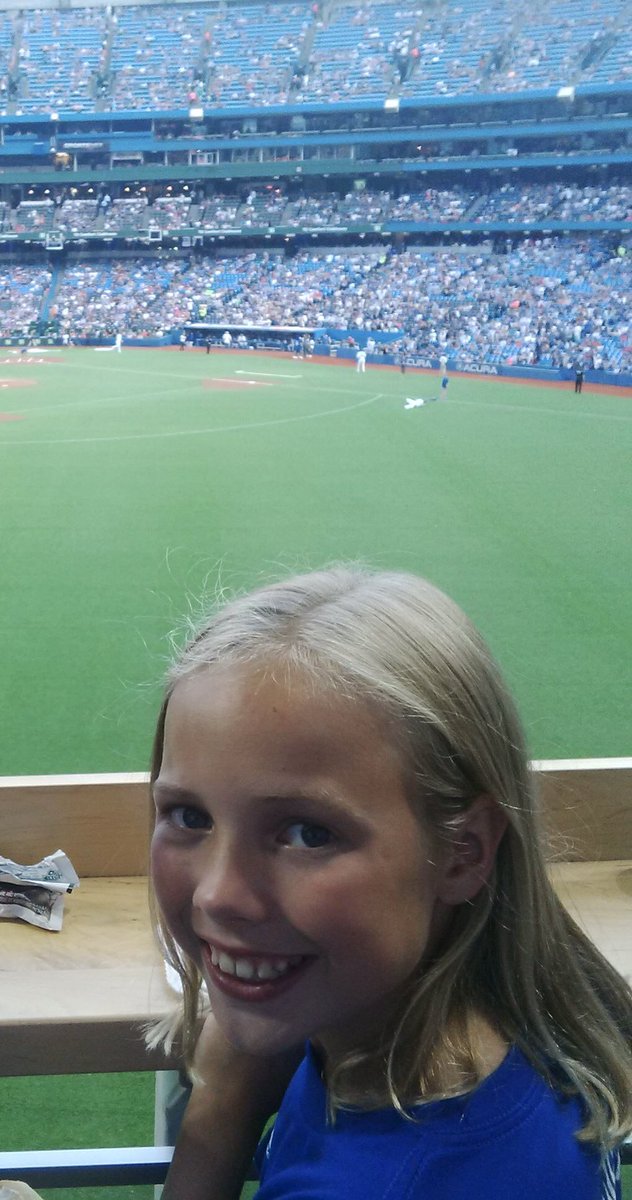 Archiet47's tweet photo. @BlueJays #NextLevel Another day at the ball park, but today celebrating your 18th!!! (On the big board?!?!?) Enjoy! #Bushparty in #Letterkenny tonight!! @LetterkennyProb https://t.co/qtPIqGeD9x