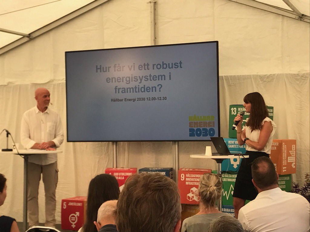 AWidmark's tweet image. Lunchseminarium med GD @Energi_mynd Robert Andrén och @Kraftringens kommunikationschef Sara Hoff om vikten av robusta energisystem - samverkan är en nyckelfråga