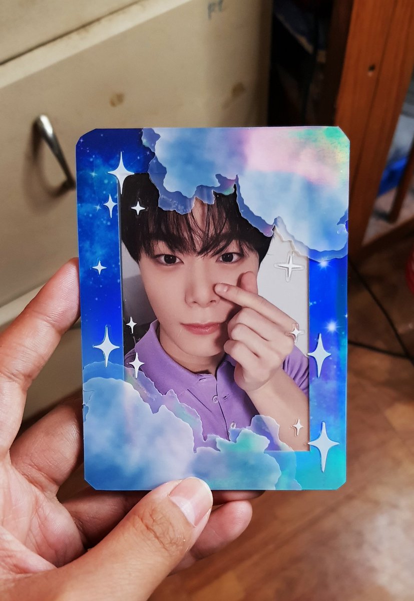 paintnfootprint's tweet photo. Like Stars Day and Night version toploaders sample with Binwoo. ❤😊

Get yours now!
Dm for orders.
#PaintandFootprints #LikeStars #ASTRO #AROHA https://t.co/9x0rvzvZNf
