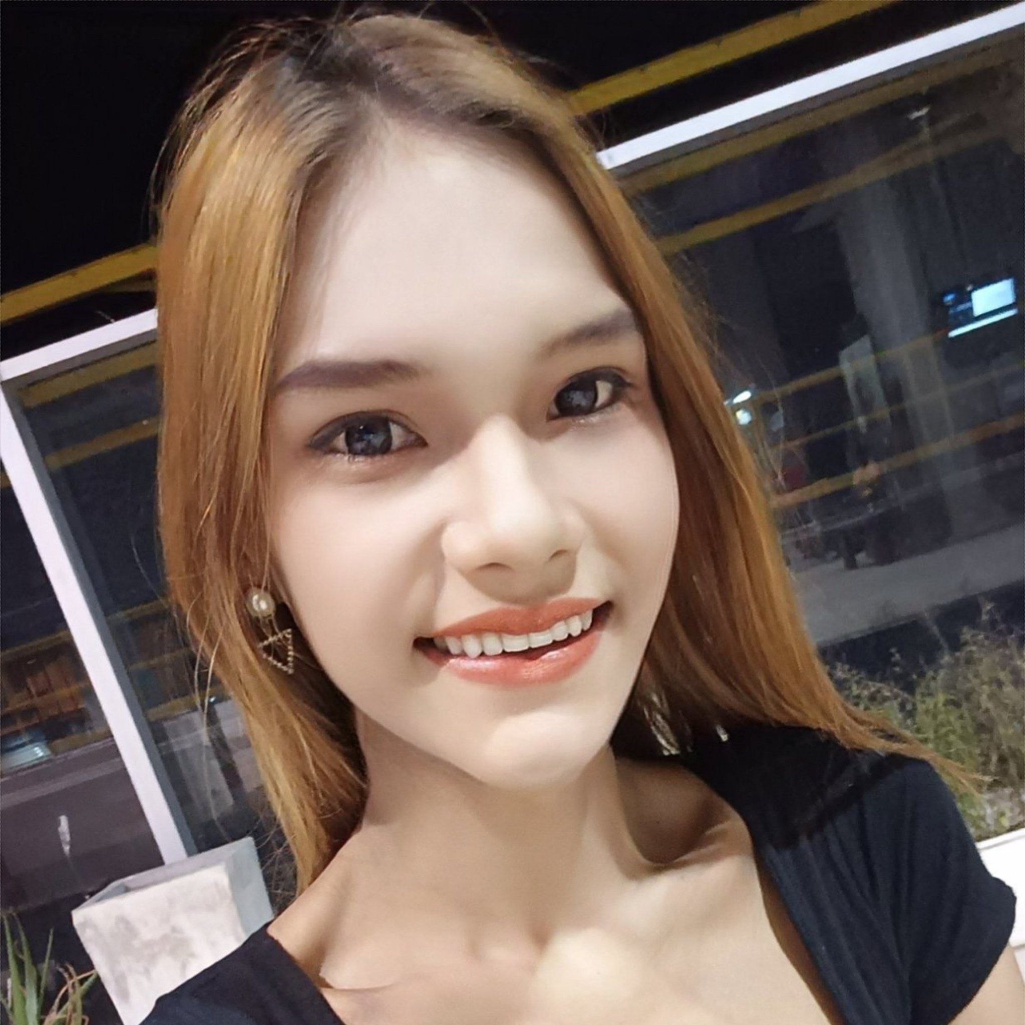 nanny ladyboy on X: #NewProfilePic t.coyxCKlcRt5c  X