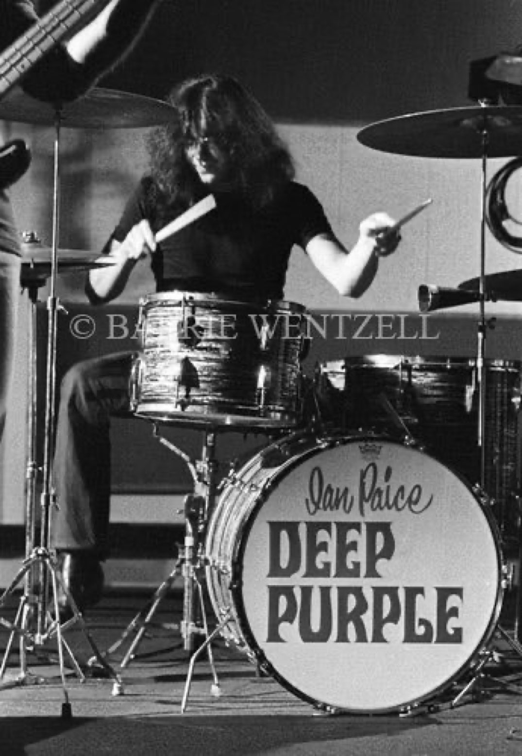 Happy 75th birthday to the great Ian Paice who was born on this day in 1948. 