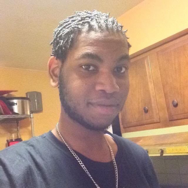 ThatGuy_Navi's tweet image. 8 years #Locd today! #NotDreadsButLocs #MenWithLocs #NaturalHair