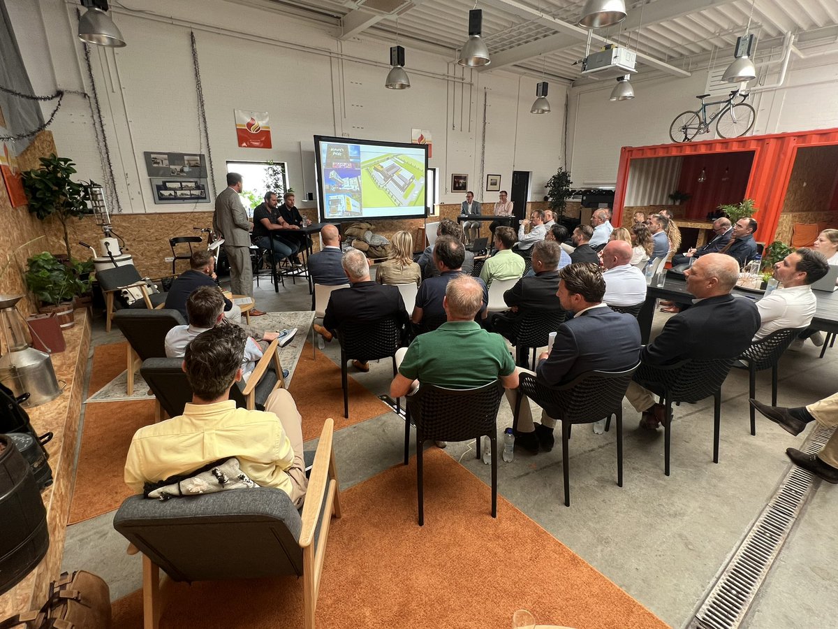 Dutch Fresh Port tweet media