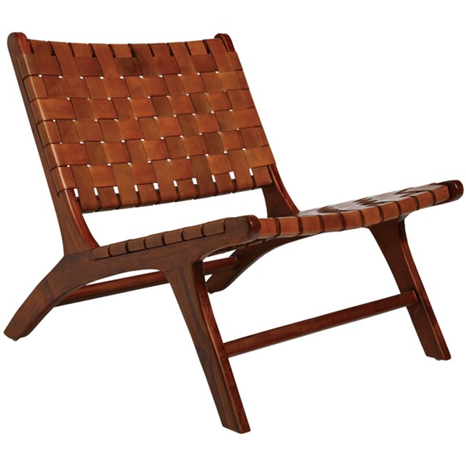 H-E-B recalls leather woven chairs due to fall hazard. For more details about this recall, please visit the recall page on H-E-B Newsroom here: newsroom.heb.com/h-e-b-recalls-…