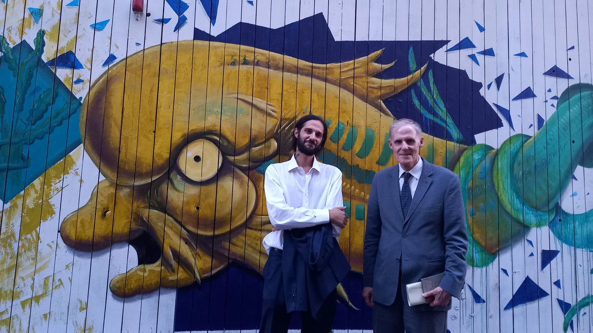 FranceenItalie's tweet photo. #Roma - Via del Mascherone
Venite a scoprire il murales di street art ispirato dalle opere di Palazzo Farnese, realizzato da 20 artisti 🇮🇹🇫🇷🌐 e curato da Aristide Barraud, con il sostegno di Liquitex e #Rufa.
Potete riconoscere alcuni personaggi della galleria dei Carraci? https://t.co/u52dAGlsMV