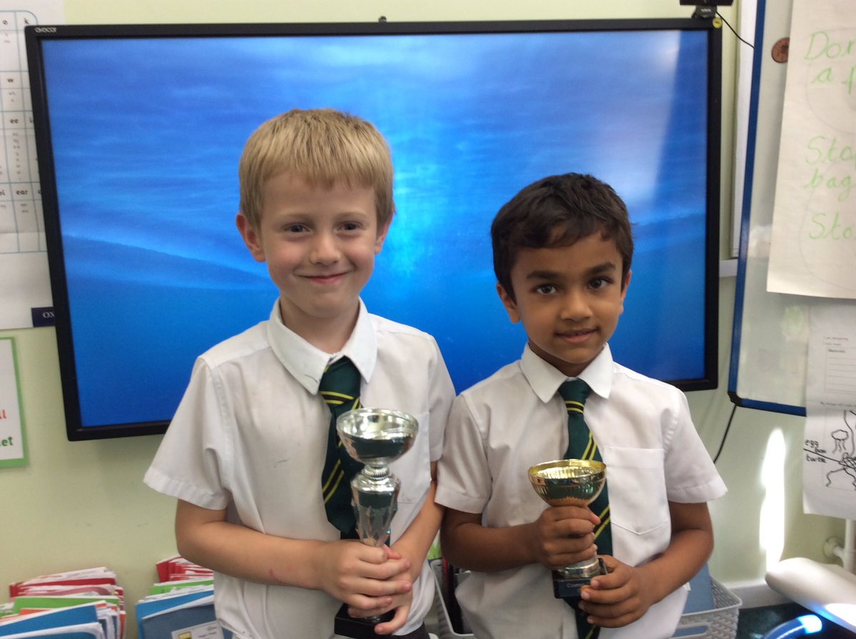 WideyOak tweet media