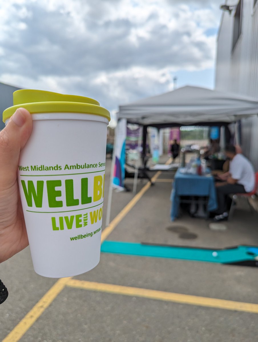 Spending the day supporting our health &amp; wellbeing roadshow at Hollymoor Hub talking to staff about all the fantastic support services available <a href="/OFFICIALWMAS/">West Midlands Ambulance Service #HelpUsHelpYou</a>