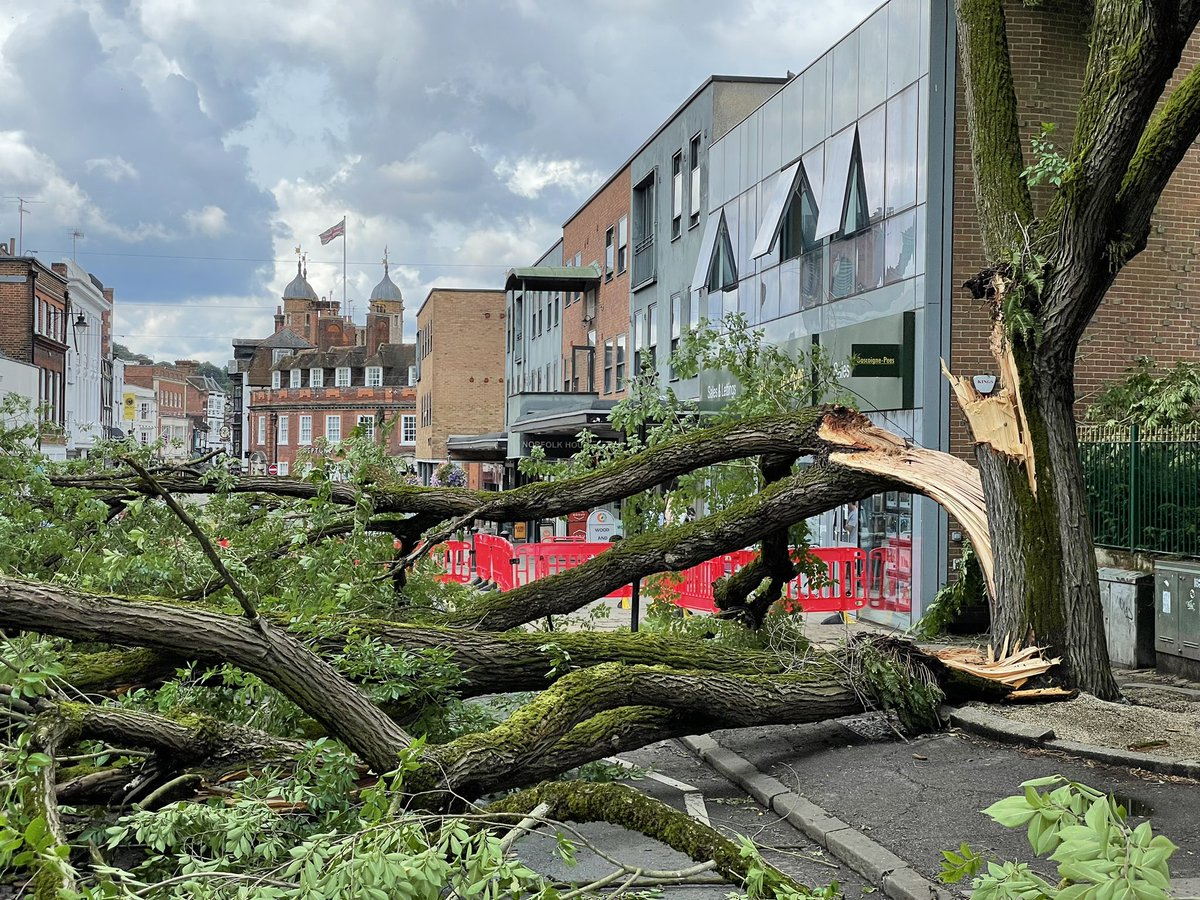 Simon Greig tweet media