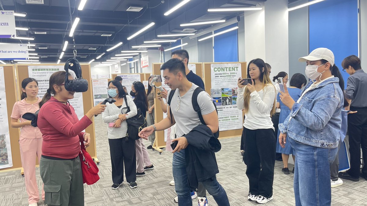 Hua Chunying 华春莹 tweet media