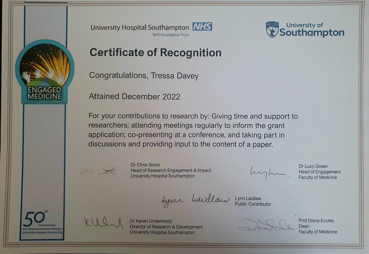 PPI_PCPS's tweet photo. Congratulations to two of our Core Public Contributors who were recognised by the Faculty of Medicine Public Contributor Recognition Scheme. They recently attended the Faculty Research Conference to assist with judging lay science presentations and were awarded these certificates https://t.co/oi92Enccef
