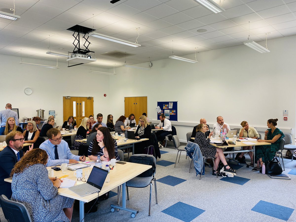 TKATLDN's tweet photo. As we move into the final session before a break @TKATAcademies the room has a buzz as everyone talks about the design of their #ProfessionalDevelopment for their school #CPD 

#oneTKATfamily
#AchievingMoreTogether 

#SharedVoice
#SharedBelief
#SharedSuccess https://t.co/McLlgEcTWf