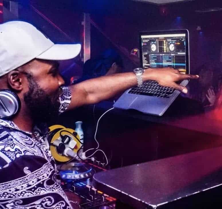 stormdjs's tweet image. #DJCee is the well-respected #OpenFormat DJ rocking events in Brighton &amp;amp; across the UK! #WDCEntertainment #Pryzm #Shooshh #PitcherAndPiano #TheHub #Revolution #Hideout #Coalition #Volks #TheArch #ClubHavana #BarRougeNightClub #Brighton
storm-djs.com/djs/dj-cee/