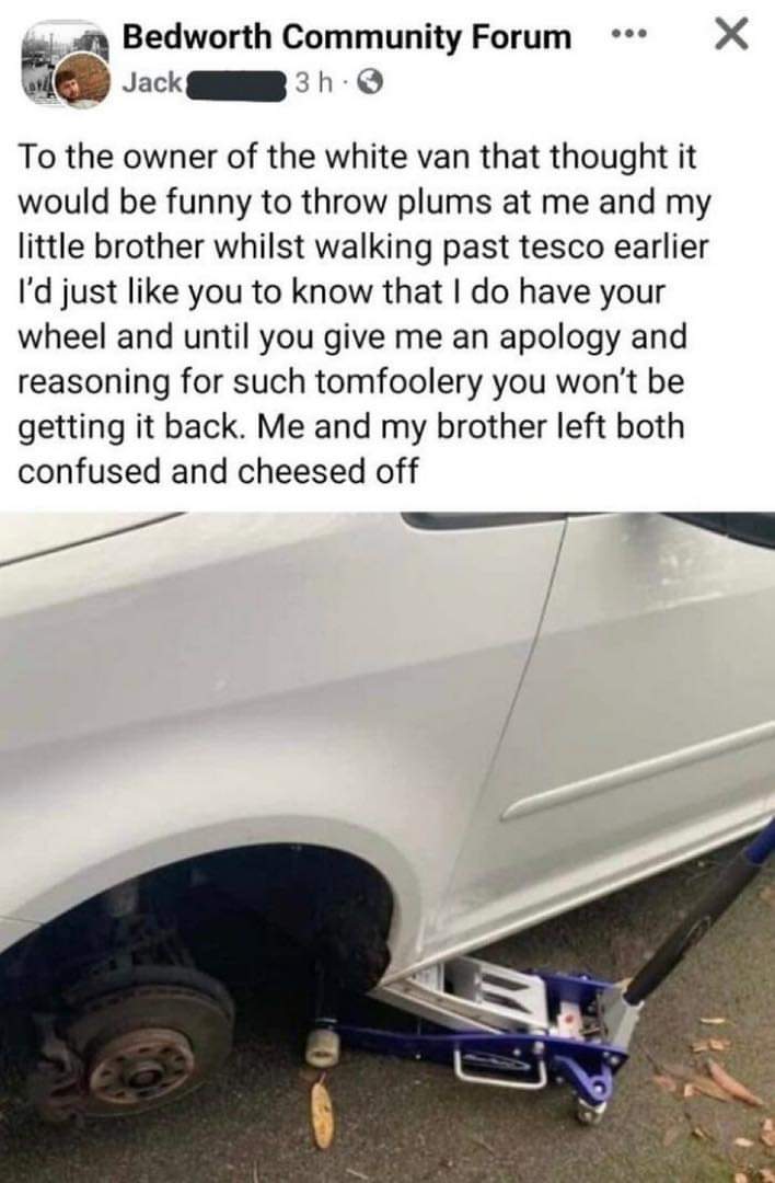 LexusRanger's tweet photo. @charlottedobre Thought you'd find this amusing. https://t.co/yXEO3HOOik