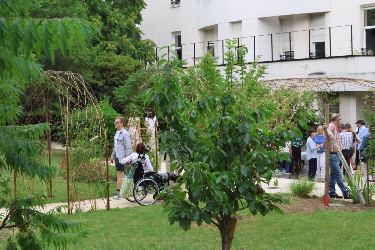 Emmanuelle Pierre-Marie tweet media