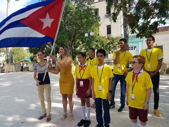 Desde el Parque Agramonte abanderamos la delegación camagüeyana que nos representará en la 47 edición del Seminario Nacional del Movimiento Juvenil Martiano.
#UnaMejorJuventud 
#CamagüeyJoven