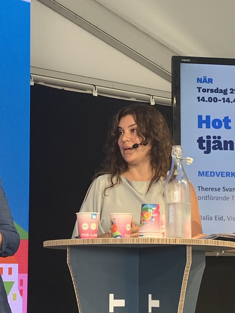 Hot och våld mot tjänstemän i offentlig sektor.  Visions medlemmar drar sig för att fatta vissa beslut eller anmäla för att de blir uthängda och hotade. ⁦<a href="/TCOSverige/">TCO</a>⁩ <a href="/DaliaEi/">Dalia Eid♀️</a>⁩ <a href="/vision_fack/">Vision</a>⁩ #socialtjänst