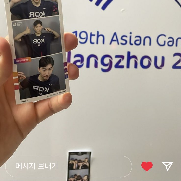 minamcom's tweet image. 아우씨
진짜
못참겠어서
내가할수있는
최고의애정표현하고옴｡ ｡,