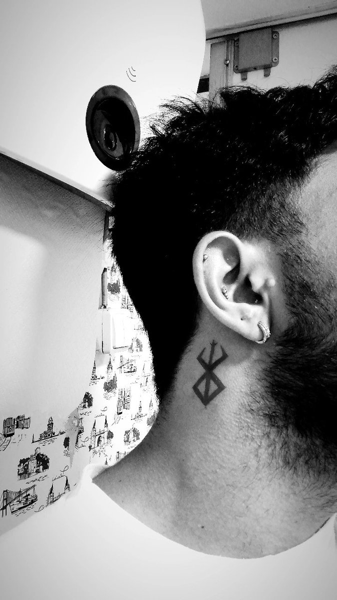 allen (@yorichiha) on Twitter photo 