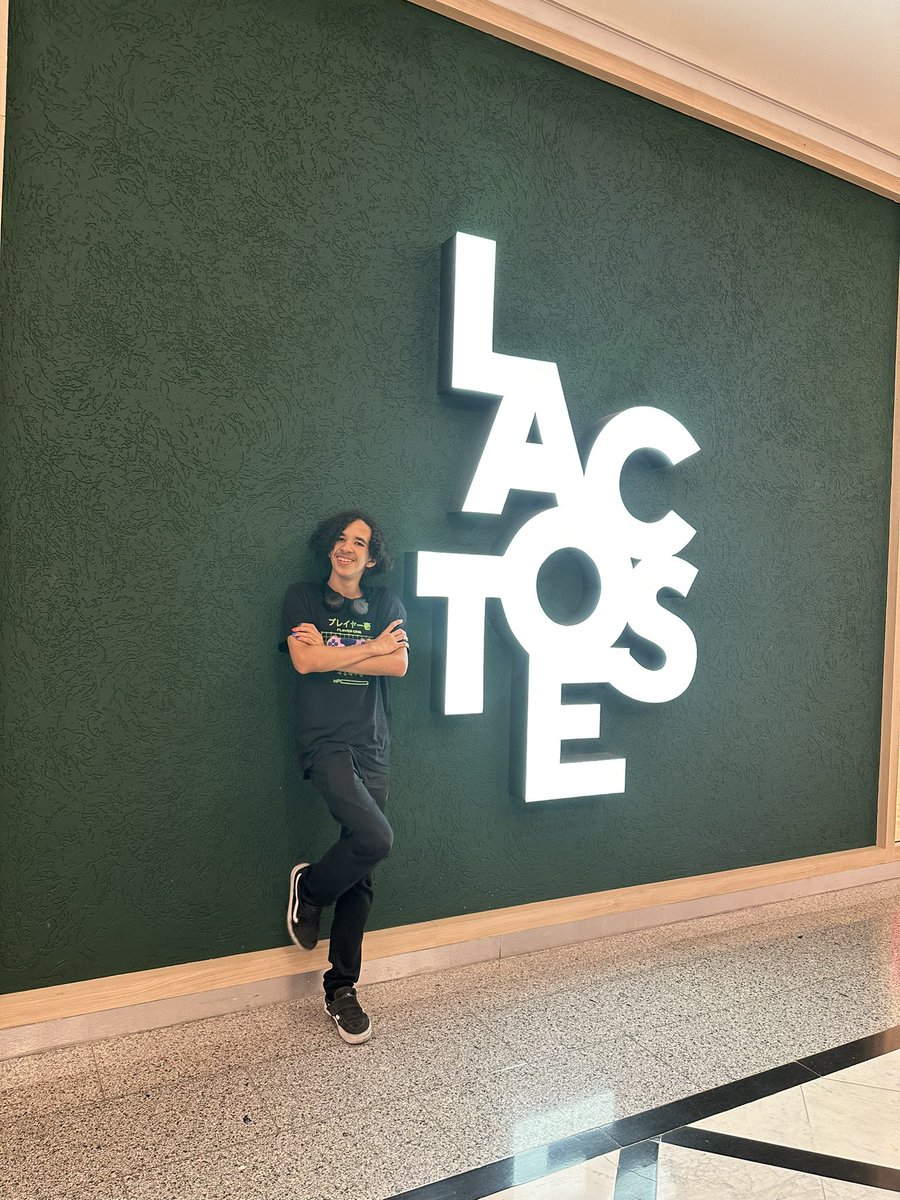 aquelaveronica's tweet image. Intolerância à