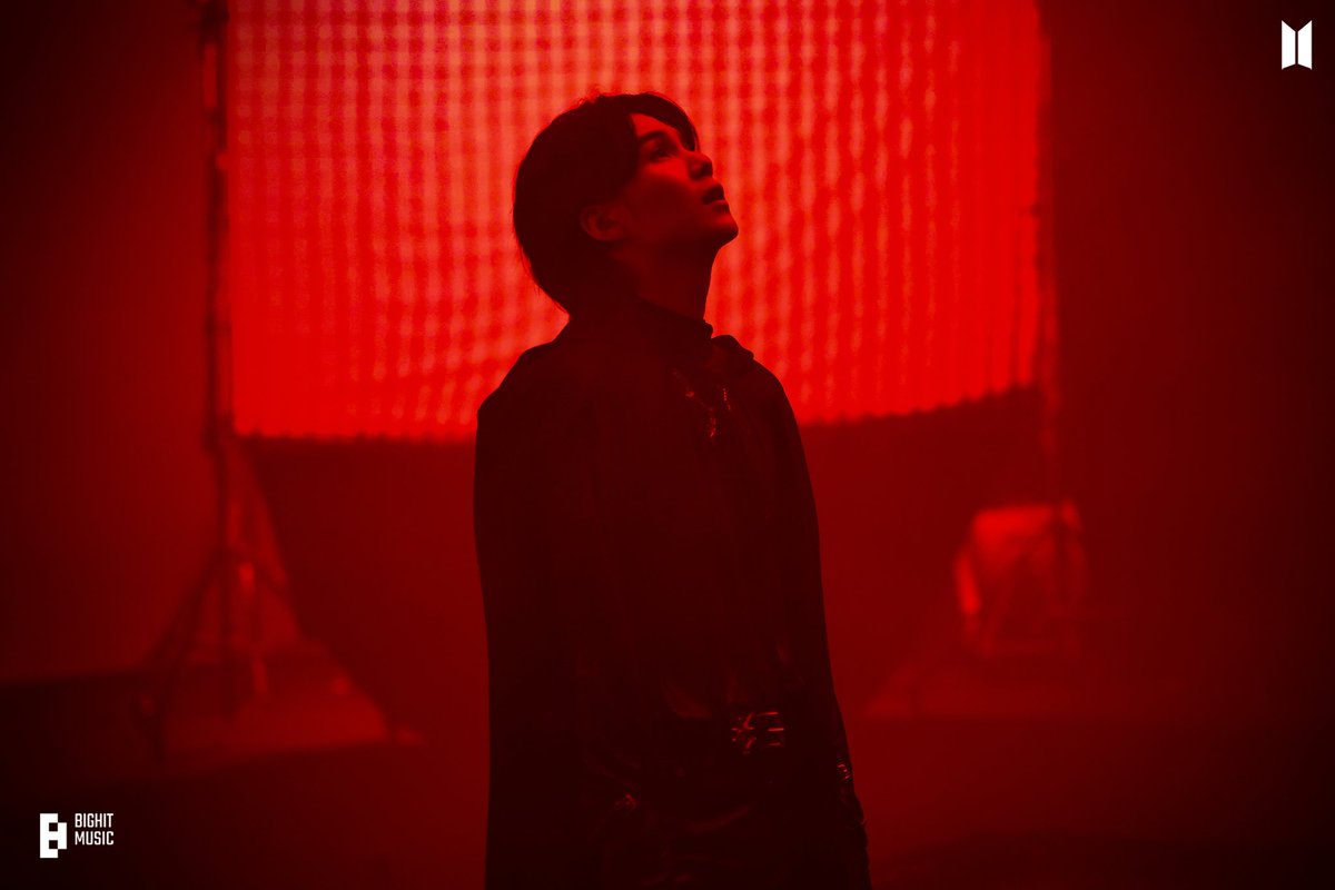 ArmyInter_'s tweet photo. WEVERSE💌

Foto sketch de 'Lilith (feat. SUGA of BTS) (Diablo IV Anthem)’ 

📎https://t.co/F7ZzB8bJbi

#BTS #BTSARMY #SUGA @BTS_twt 

MawiMin🌈 https://t.co/hdkHAE19z1