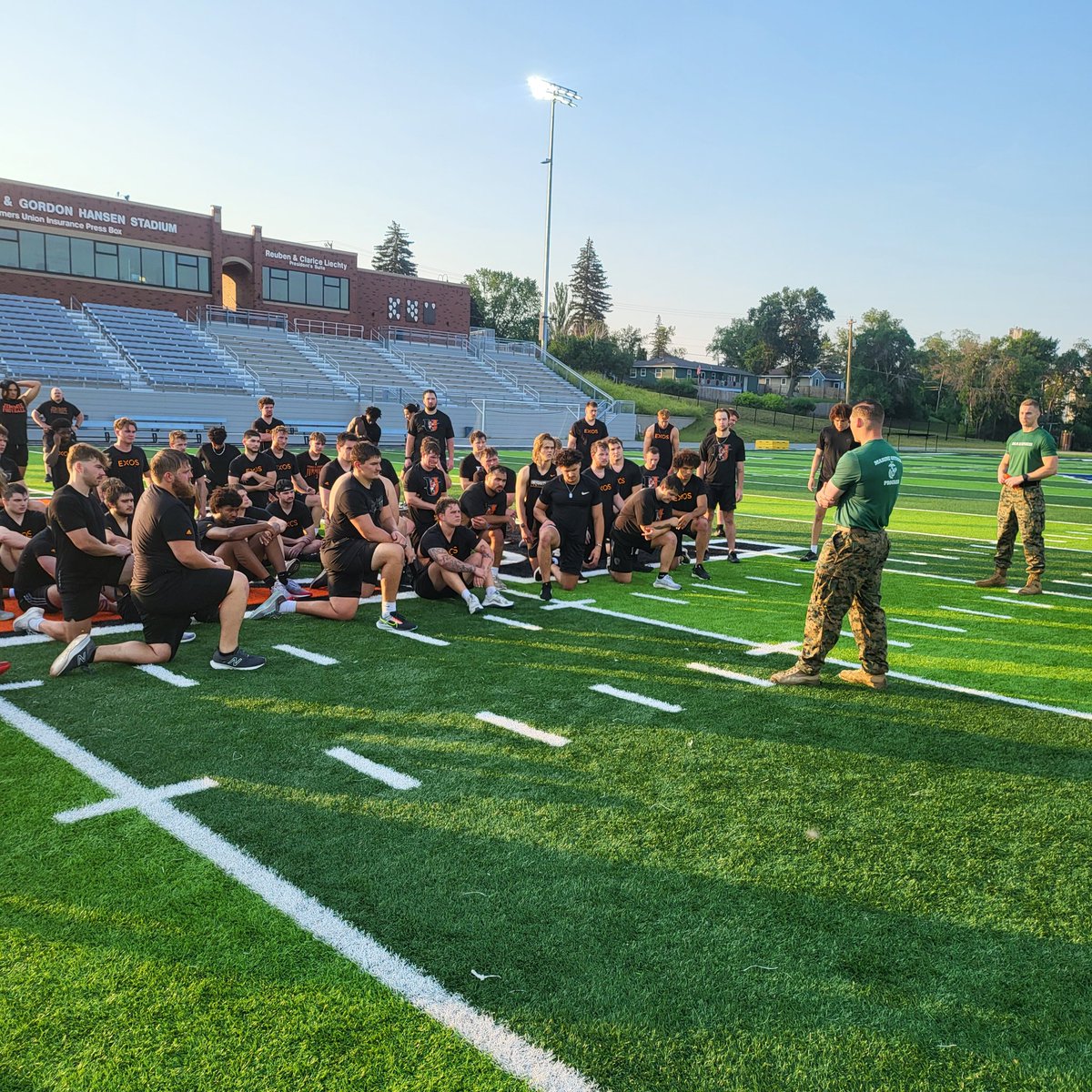 Coach_Mistro's tweet photo. Huge S/O to the @USMC for putting our guys through a workout today. Watching the guys rise above adversity and putting in the work this AM, is a memory I will keep with me forever.  

Thank you for your service to our country.

Thank you for making @JimmieFootball better today. https://t.co/YGPtNYgisL