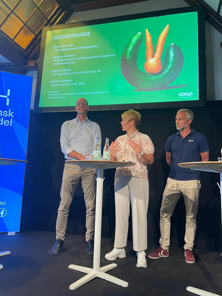 Anna-Karin Hatt (@annakarin_hatt) on Twitter photo Medverkat i ett panelsamtal hos <a href="/CoopSverige/">CoopSverige</a>. Lyfte att vår roll, som bönder och livsmedelsproducenter, är att producera mat som är så bra som möjlig för vår hälsa och samtidigt ger så lite belastning på miljö och klimat som det bara går. Och det gör vi. #LRFiAlmedalen #almedalen Medverkat i ett panelsamtal hos <a href="/CoopSverige/">CoopSverige</a>. Lyfte att vår roll, som bönder och livsmedelsproducenter, är att producera mat som är så bra som möjlig för vår hälsa och samtidigt ger så lite belastning på miljö och klimat som det bara går. Och det gör vi. #LRFiAlmedalen #almedalen
