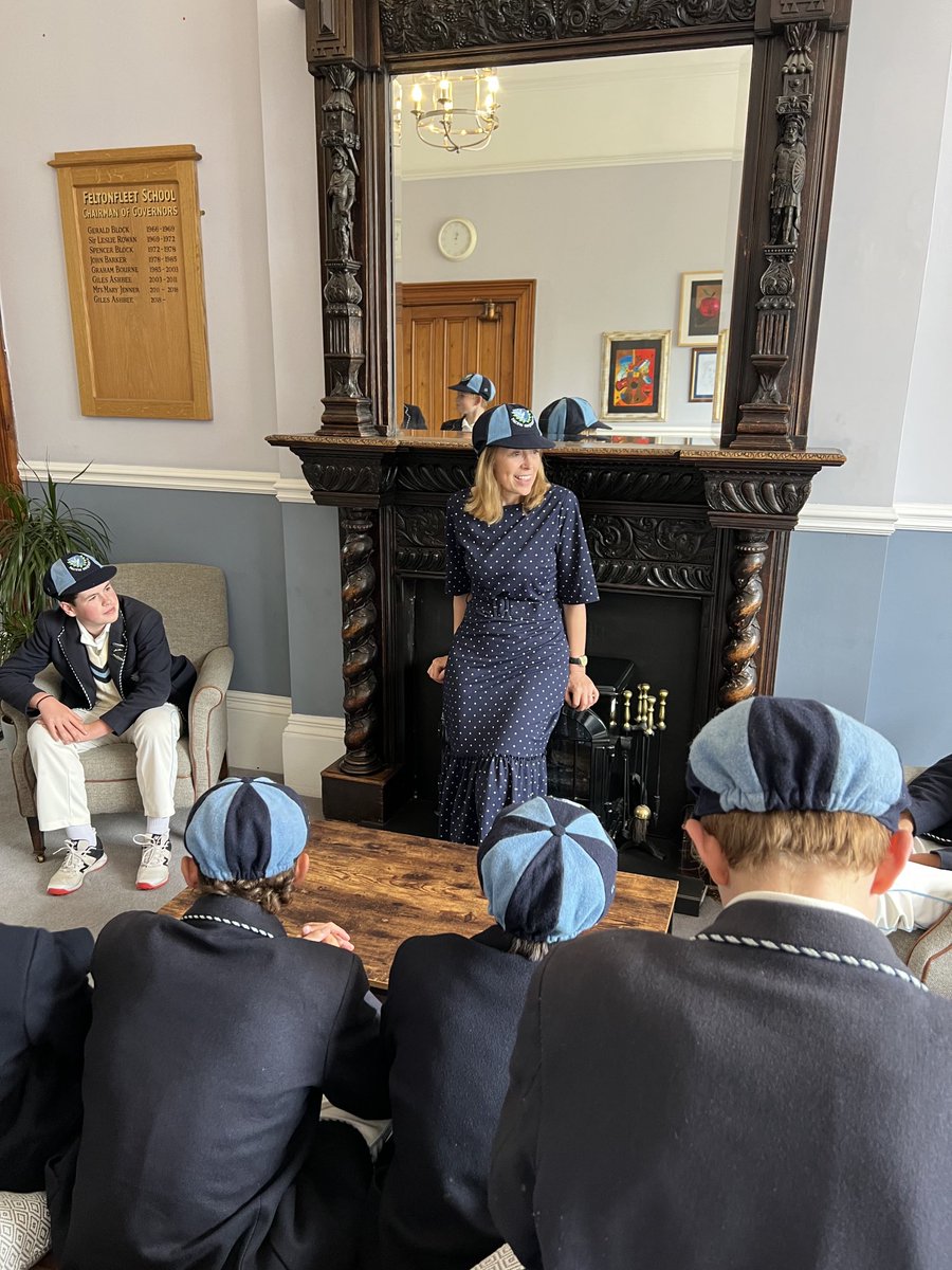 FfleetSport's tweet image. Final words of encouragement from our head before the final of the Boys Prep Schools Cup…. Good luck team!!!