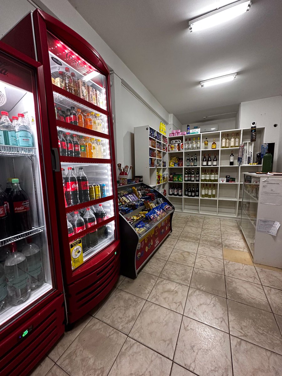 Holis♥️.Vengo a compartir tengo un negocio en Padre Patiño 834.Cuento con bebidas, mercaderías, cigarrillos, art de limpieza y art de librería, snack, galletitas, vaper, etc. Preparó café,té,cocido,agua caliente para el mate💘.De 8 a 14 y de 16 a 22. RT🙏🏻