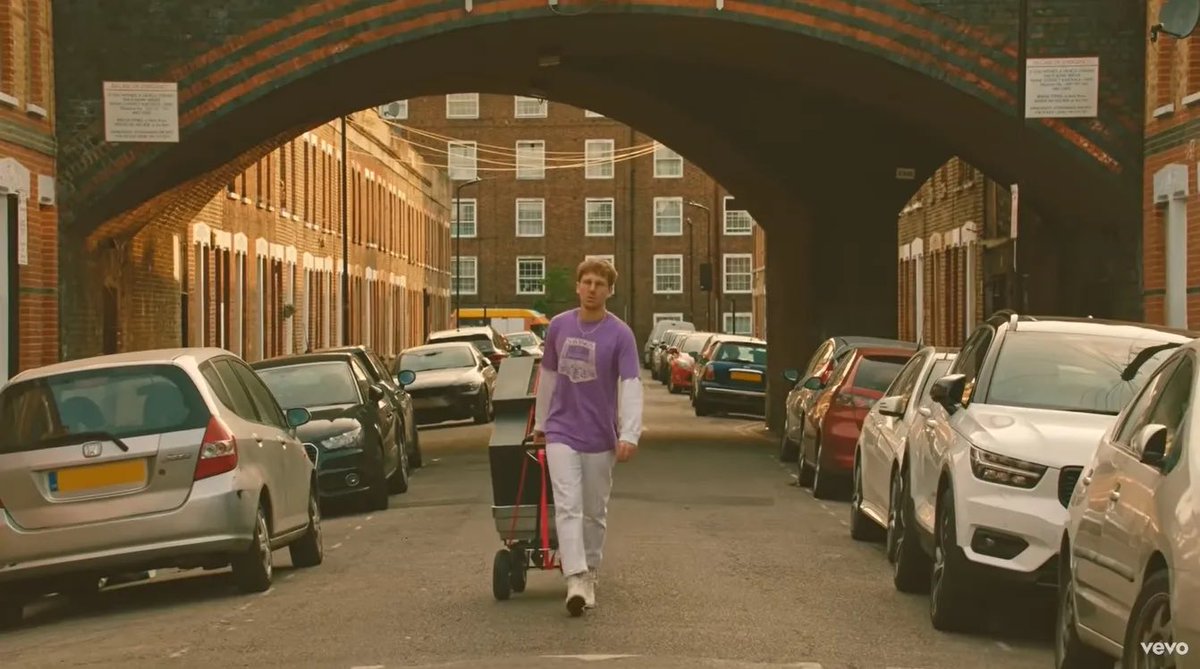 PopCrave's tweet photo. 3 years ago today, Glass Animals released “Heat Waves.” https://t.co/yeb4eZ8wOp