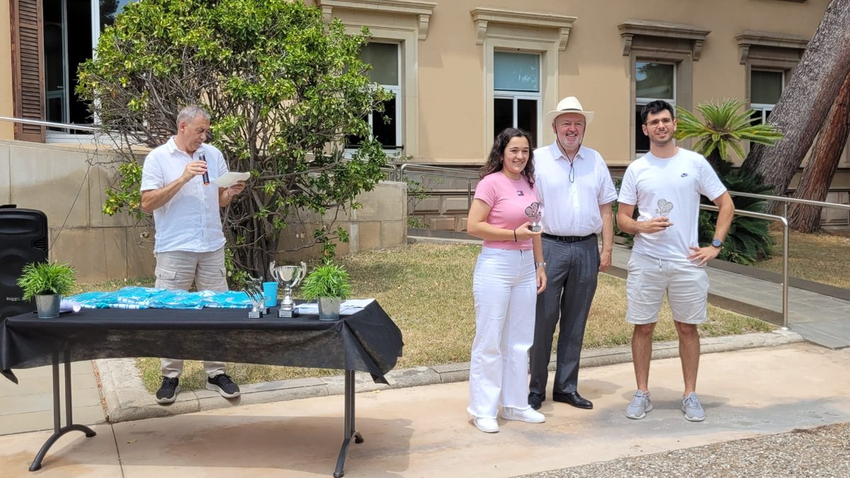 la_UPC's tweet photo. 🥂🍽️ Ara mateix, als jardins del Rectorat #UPC, té lloc el dinar de fi de curs #PDIPASUPC #UPCArts .
També es lliuren els premis de les competicions esportives del PDIPAS 2022-2023... i altres sorpreses culturals!
@EsportsUPC @UPC_Arts @UPC_Comunitat https://t.co/A5ETGXMGhw