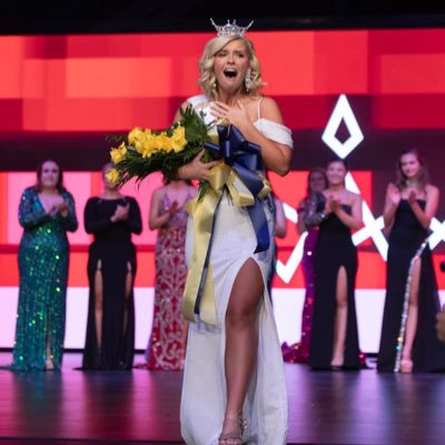 MissAmericaWV's tweet photo. #NewProfilePic https://t.co/ITZeyUMPto