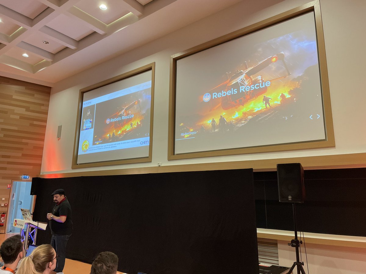 Ne vous inquiétez pas! La mission sauvetage est en cours… responsable de mission : <a href="/JulienTopcu/">Julien Topçu - Official Account (closed)</a> #breizhcamp #architecturehexagonale