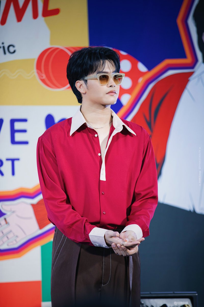 PINKSTIRA's tweet photo. เราควรจดพี่นนท์เป็นหนึ่งในสิ่งที่อันตรายที่สุดในโลกได้รึยัง อันตรายต่อใจเรามากค่า ฮือๆ🥹🫶🏻✨

———
❣︎ 29.Jun.23 | Sangwijit Treading 
#MitsubishiElectric #NONTandME
#NONTTANONT  #PINKSsnap https://t.co/Zil3WLQSaE