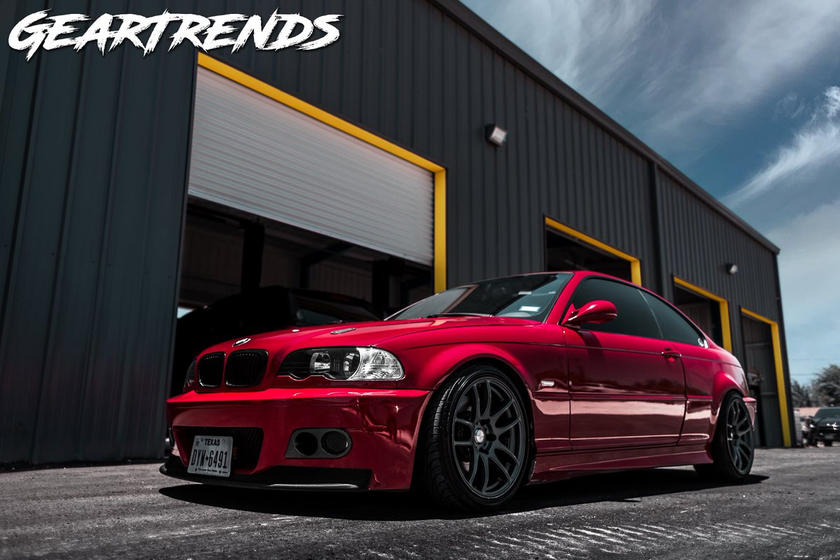 nazvil86's tweet photo. Car the car washed at work yesterday, it’s too damn hard to keep this car clean with a whole lot next door full of dirt blowing our way ☹️
#GearTrends #ZeroGripDC #BMW #E46 #330CI #FortuneAuto #NRG #ESRWheels #PartsShopMax #JoyOfMachine https://t.co/gilOH5vwwT