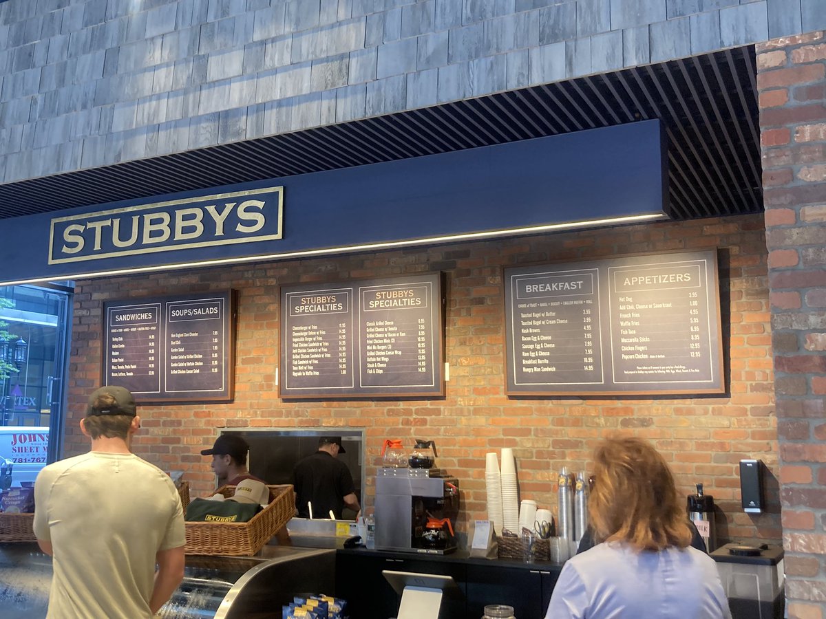 Love the affordable dining options at the recently opened @EatStubbys in the @seaportbos .. 👇