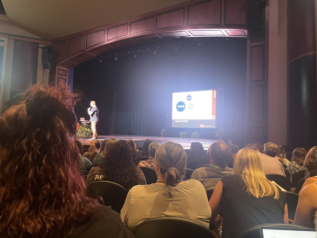 Ella Hereth tweet media