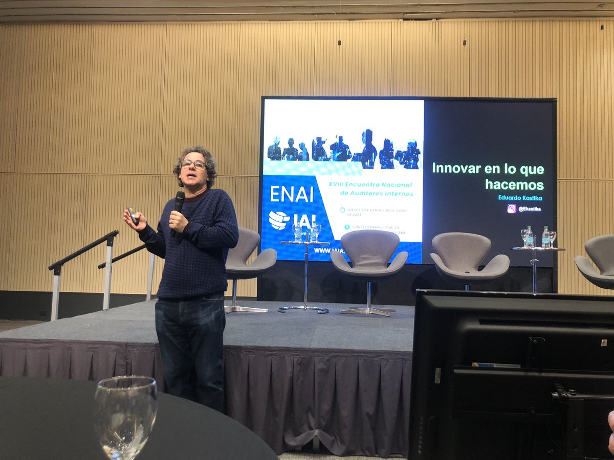 Arranco el XVIII ENAI de <a href="/InstitutoIAIA/">IIA Argentina 🇦🇷</a> en <a href="/ConsejoCABA/">Consejo CABA</a>   Escuchando a <a href="/ekastika/">Eduardo Kastika</a> “Pensar bien” grande Profe!