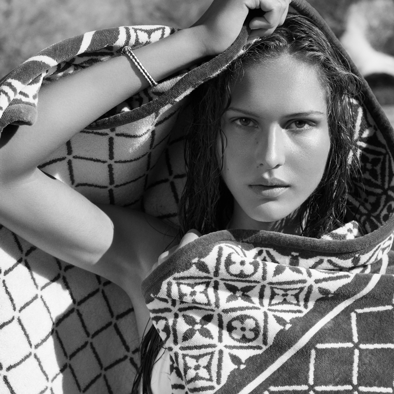 LouisVuitton's tweet photo. LV By The Pool. Soak up the summer spirit with the invigorating new collection, melding a whimsical vibrancy with Maison’s refined sophistication. 

#LouisVuitton #LVSummer