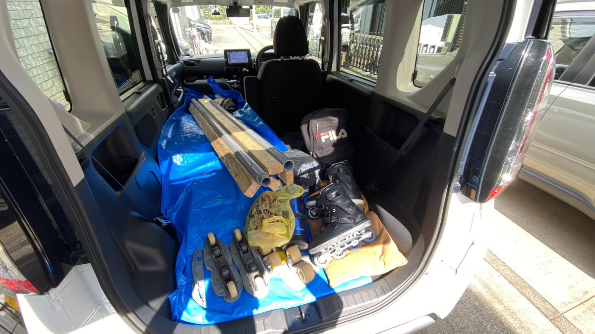 hidetaro123's tweet image. 今日は上尾で、スラローム&amp;amp;アグレッシブ‼️
みなさん素晴らしいスケーターばかり。
パワフルで歳を感じない、、
言い訳している僕は、まだまだだ、、
日焼けしたー🫥
#インラインスケートスラローム
#アグレッシブインラインスケート 
#RoadtoOnlyOneSkater