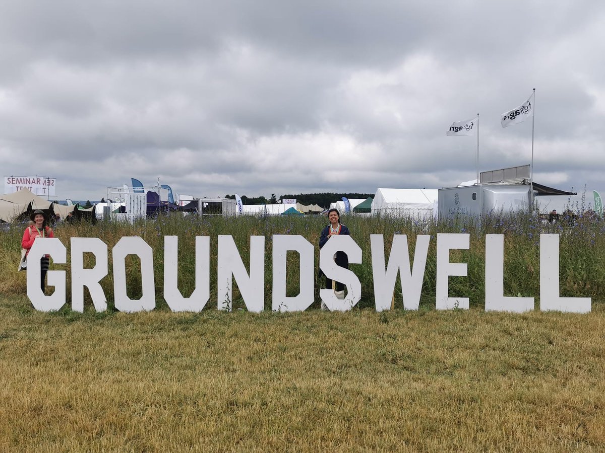 Laura Bouvet tweet media