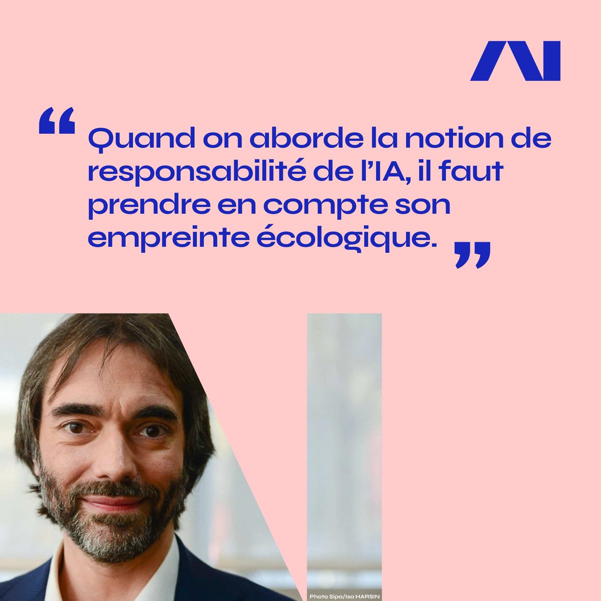 PositiveAI__'s tweet photo. 💬 [#PositiveAIExperts] L'#IA peut aider la transition écologique, mais elle peut aussi servir les opposants, c'est pourquoi "une régulation est donc indispensable pour fixer les règles, les normes et les interdictions."

Merci @VillaniCedric 
À lire sur : https://t.co/MlNeyOlhJq https://t.co/Xm8sNfbRVh